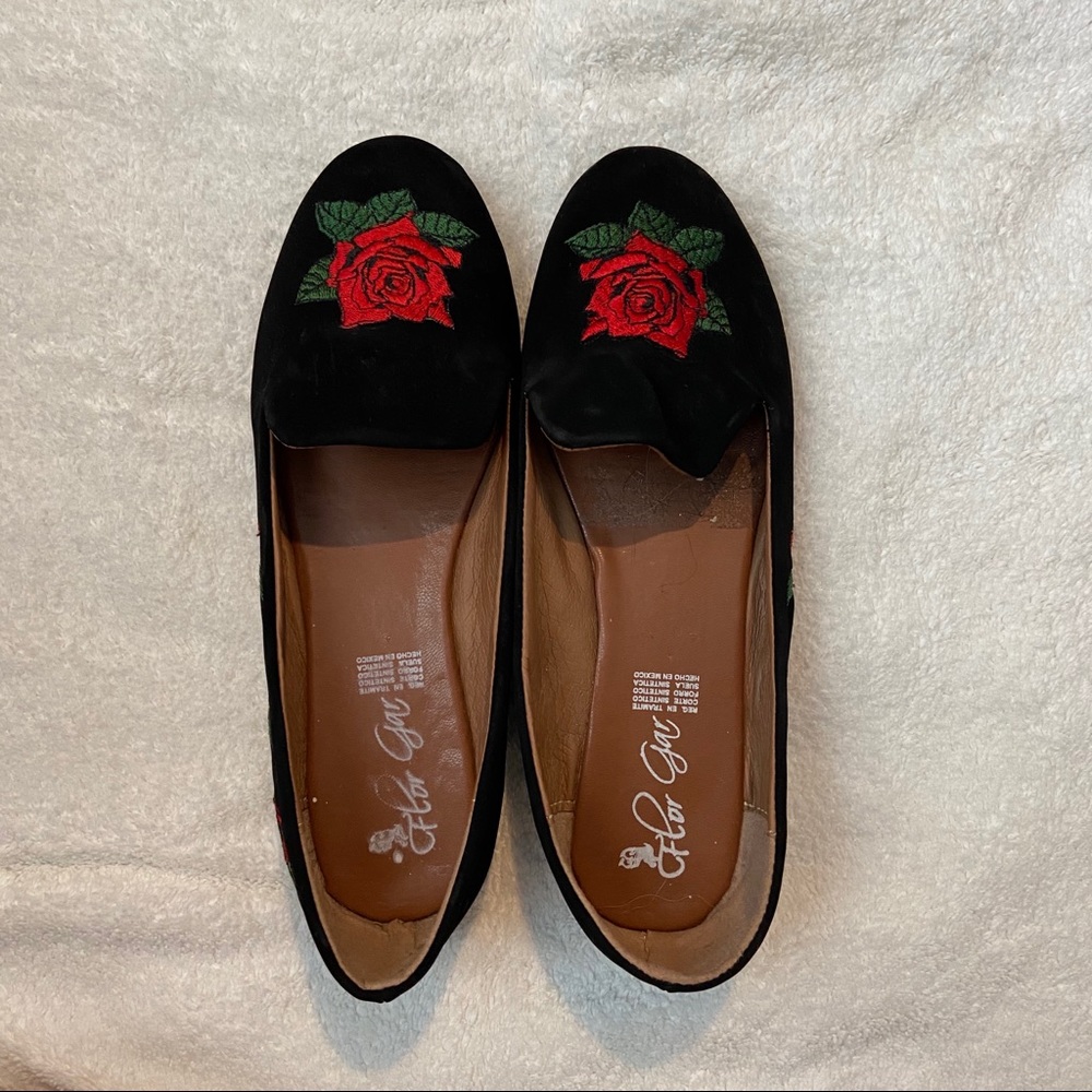 Rose flats